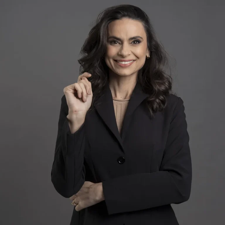 Dra. Fabiana Aguiar